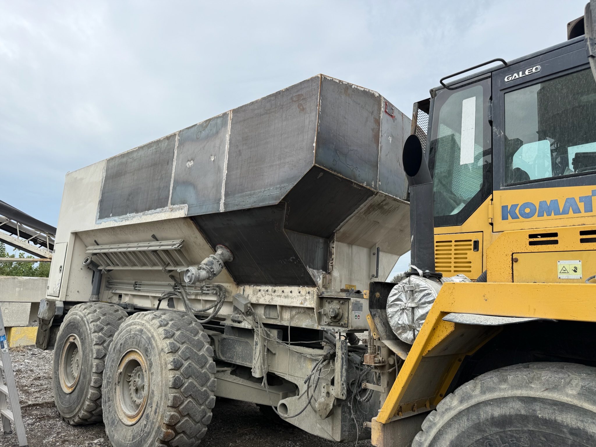 Industrial heavy equipment sandblasting